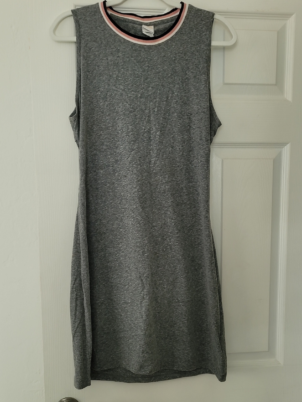 Lole Sleeveless Heather Gray Mini Dress with Pink-Trim Crew Neck